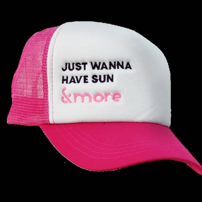 Νέα sustainable fashion συλλογή στηρίζει Έλληνες καλλιτέχνες, ευάλωτες ομάδες και περιβάλλον