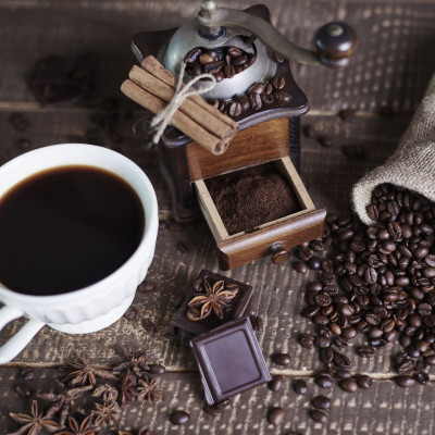 Μην πετάς τα υπολείμματα καφέ! Χρησιμοποίησέ τα αλλιώς και σώσε το περιβάλλον