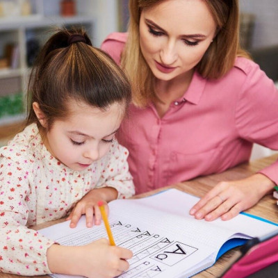 Επιστροφή στα θρανία: Πώς θα βρεις την κατάλληλη σχολική τσάντα για το μικρό σου με λίγα κλικ