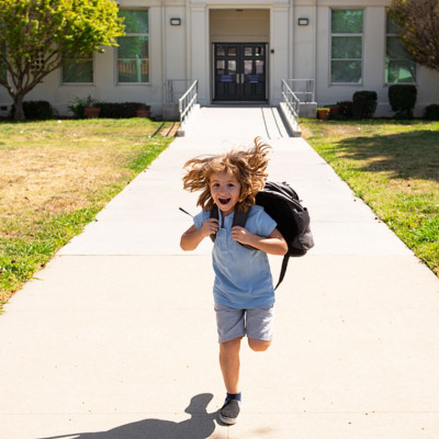 Πώς θα επιστρέψει ένα παιδί στο σχολείο με προσμονή και θετική διάθεση