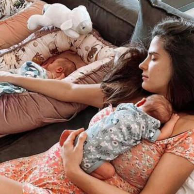 Χριστίνα Μπόμπα: Αποκάλυψε τι χρώμα μάτια έχουν τα δίδυμα