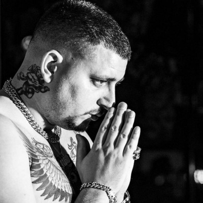 Mad Clip: Σκοτώθηκε σε τροχαίο ο δημοφιλής ράπερ