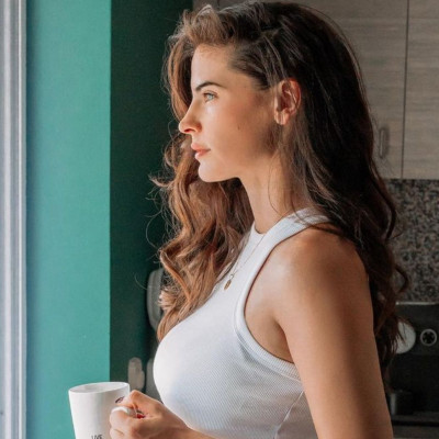 Χριστίνα Μπόμπα: Να τι χρησιμοποιεί στην κοιλιά για τις ραγάδες