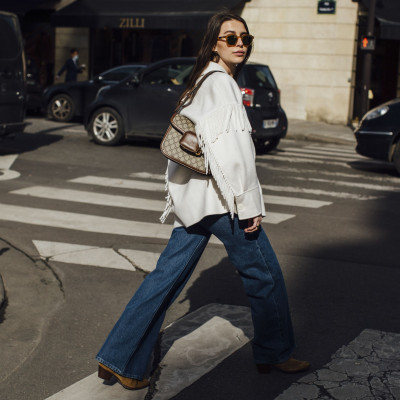 How To: Πώς θα γυρίσεις σωστά και κομψά τα ρεβέρ του jean