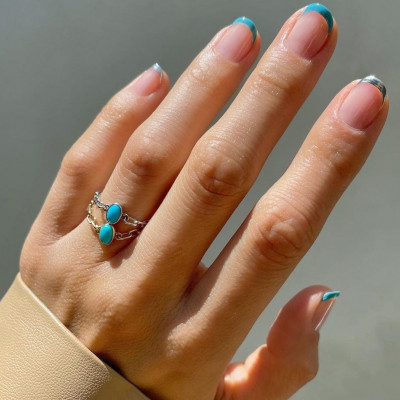 Το πιο εύκολο TikTok hack για τέλεια γραμμή στο γαλλικό μανικιούρ