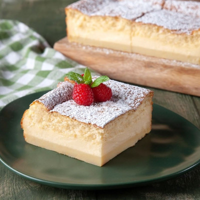 Άκης Πετρετζίκης: Magic cake