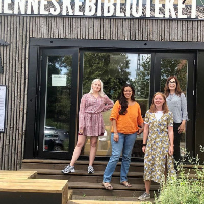 Η βιβλιοθήκη που αντί για βιβλία έχει ... ανθρώπους γεμάτους γνώσεις!