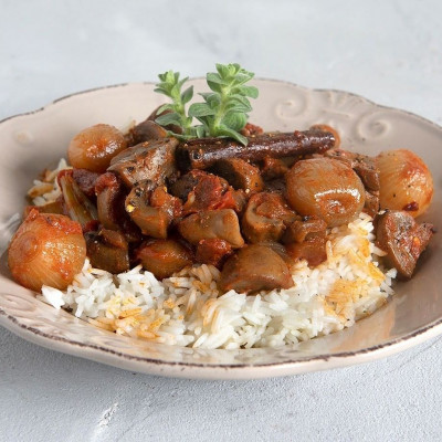 Άκης Πετρετζίκης: Μανιτάρια στιφάδο