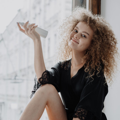 Hair mist για να μυρίζουν τέλεια τα μαλλιά σου έχεις; 9 για να διαλέξεις