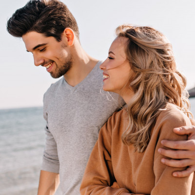 Είσαι ακόμα κολλημένη με τον πρώτο σου έρωτα; Καιρός να προχωρήσεις!