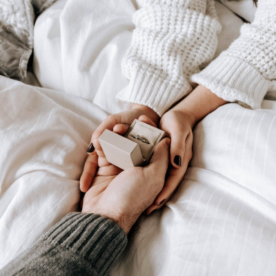 4 λόγοι που ο σύντροφός σου δεν σου έχει κάνει ακόμη πρόταση γάμου