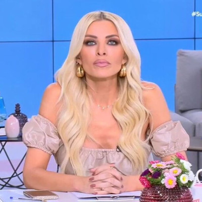 Καινούργιου: Έξω φρενών on air:«Δεν θα το παίξουμε το θέμα – Δεν μας αφορά»!