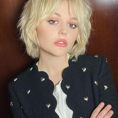 Κάν'το όπως η Emily Lind του Gossip Girl - Τόλμησε το shag κούρεμα