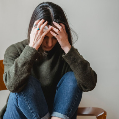 Η Κυριακή είναι ο χειρότερός σου εφιάλτης; 6 tips για να αντιμετωπίσεις το σχολικό άγχος