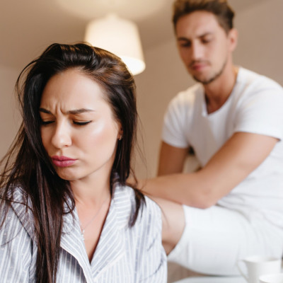 Δε φταίει (μόνο) ο κακός σύντροφος, αλλά η κακιά πεθερά – 4 σημάδια για να το καταλάβεις