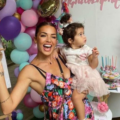 Ελένη Χατζίδου: Το θρεπτικό φαγητό που λατρεύει η κόρη της (εικόνες)