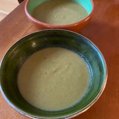 Συνταγή για την απόλυτη σούπα βελουτέ με λαχανικά που είναι ό,τι πρέπει για τον καιρό αυτόν