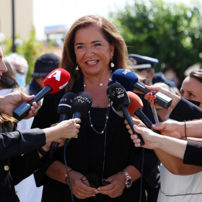 Η Ντόρα Μπακογιάννη διαγνώστηκε με καρκίνο - «Είμαι αποφασισμένη να νικήσω»