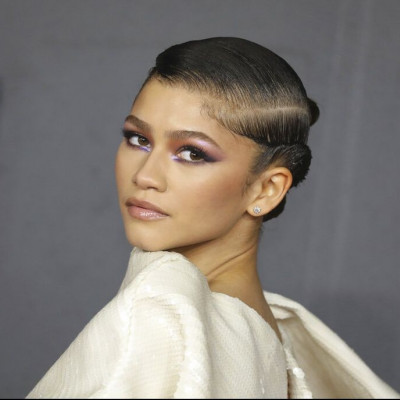 Η Zendaya μιλά για το άγχος που της προκαλούν τα social media και την απόφασή της να απέχει
