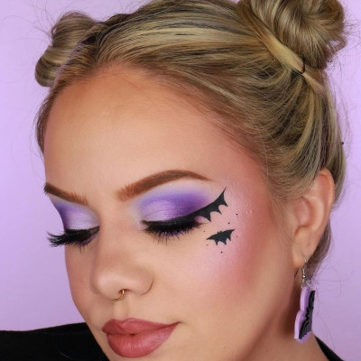 Halloween season! Το eyeliner trick που θα κάνει spooky το μακιγιάζ σου