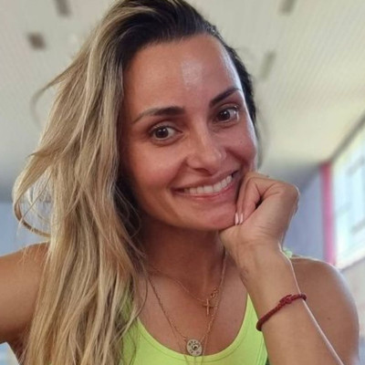 Βασιλική Μιλλούση: Η κόρη της έχει απίθανο στιλ ακόμα και μέσα στο σπίτι