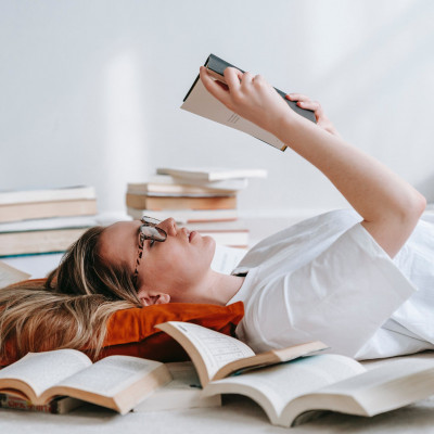 Τέσσερις ηρωίδες της παγκόσμιας λογοτεχνίας που μας έμαθαν να σπάμε τα στερεότυπα