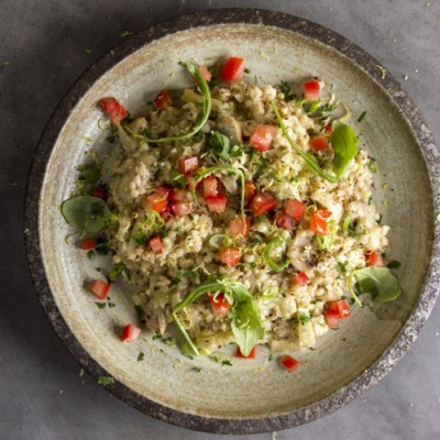 Άκης Πετρετζίκης: Τραχανότο με φινόκιο και μανιτάρια