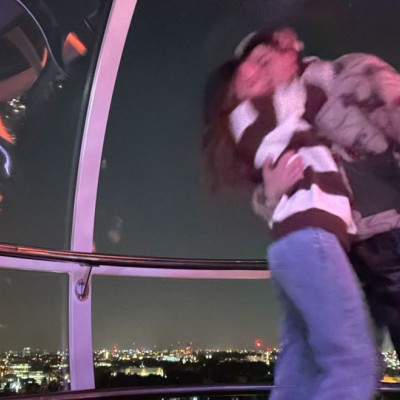 Και ναι! Η Millie Bobby Brown πόσταρε την πρώτη της φωτογραφία με τον Jake Bongiovi