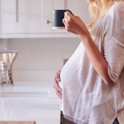 Εγκυμοσύνη: Ποια ροφήματα να προτιμήσετε και ποια να αποφύγετε