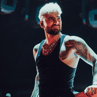 Το νέο τραγούδι του Maluma θα σε κάνει να χορεύεις ξανά και ξανά
