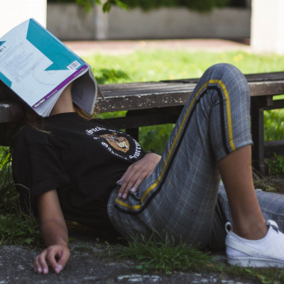 Αισθάνεσαι συνεχώς «πτώμα»; 4 τρόποι για να βρεις τη χαμένη σου ενέργεια