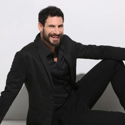 Θανάσης Πατριαρχέας: Η ηλικία, το ύψος, η σύζυγός του Βίβιαν Δράκου και τα δύο τους παιδιά