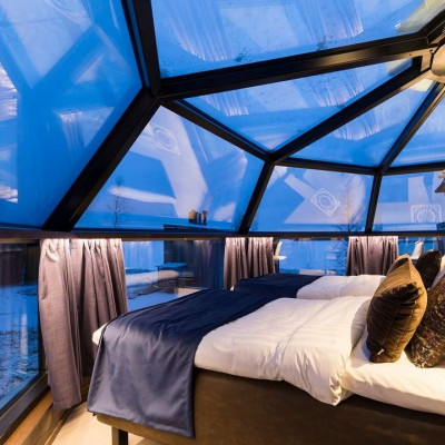 Το γυάλινο igloo που μπορείς ακόμα κι από το κρεβάτι σου να δεις το Βόρειο Σέλας (photos)