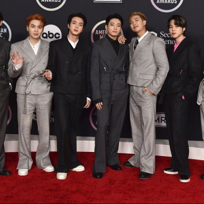 Oι 10 πιο δημοφιλείς καλλιτέχνες της K-pop - Θα σε ξετρελάνουν!