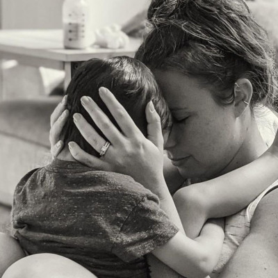 «Όταν σε αγκαλιάζω, είναι σαν να αγκαλιάζω τον εαυτό μου»