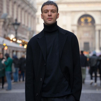 O Max Barskih σε βάζει σε dance mood με το νέο τραγούδι «Tequila Sunrise»