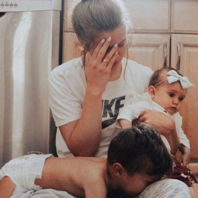 Το ποστ αυτής της μαμάς για τη μητρότητα τα λέει όλα – Διαβάστε το