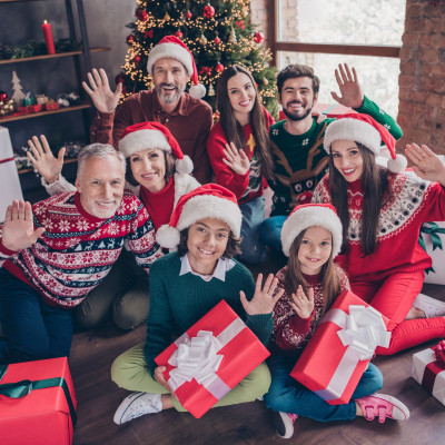 Πώς θα εκπλήξεις φέτος τους γονείς σου με τα πιο ξεχωριστά δώρα