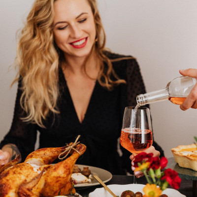 10 tips για να διατηρήσεις τη σιλουέτα σου την περίοδο των εορτών