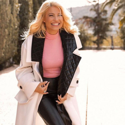 Φαίη Σκορδά : Έφτιαξε βάφλες με τον γιο της κι αυτή είναι η συνταγή