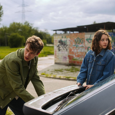 3 λόγοι που δεν αξίζει να βγεις ραντεβού με έναν τύπο που χρειάζεται «επιδιόρθωση»