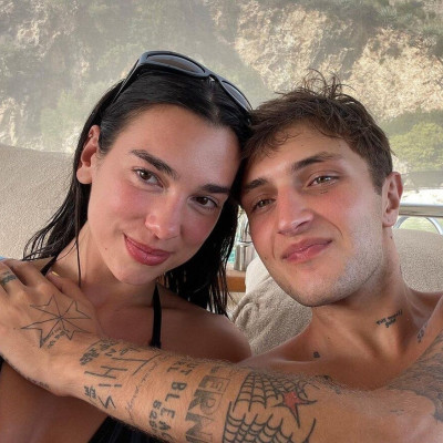 Χώρισαν η Dua Lipa και ο Anwar Hadid; Όλη η αλήθεια!