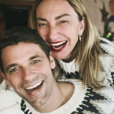 Ρούλα Ρέβη: «Ο χρόνος πετά! Τρέξτε» - Η ανάρτηση με τα παιδιά της