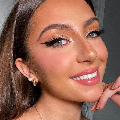 Make-up lesson, girl! Μάθε πώς να τοποθετείς σωστά τις ψεύτικες βλεφαρίδες σου