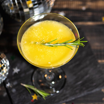 Αλκοολούχα ποτά: Tips για να γλιτώσετε θερμίδες (εικόνες)