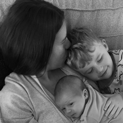 Την πιο όμορφη ανάρτηση για τη μητρότητα την έκανε αυτή η μαμά δύο παιδιών