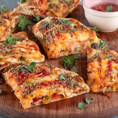 Άκης Πετρετζίκης: Σκεπαστή πίτα με γαλοπούλα