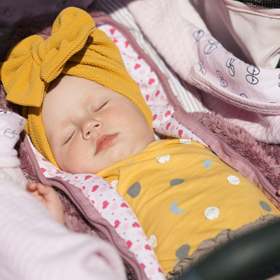 Πρέπει να σαραντίσει το παιδί για να το βγάλετε έξω από το σπίτι ή όχι;