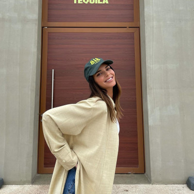 Kendall Jenner Inspo! To double french mani της είναι super fresh τάση (+10 για να διαλέξεις)