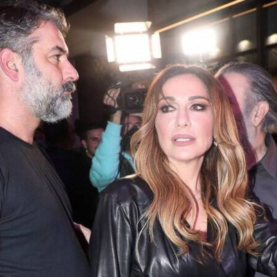 Δέσποινα Βανδή-Βασίλης Μπισμπίκης: Το ταξίδι στην Κύπρο, οι τρυφερές αγκαλιές και οι ψίθυροι